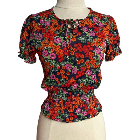 Tops - 70s vintage floral milkmaid top short puff sleeve cottagecore boho elastic.